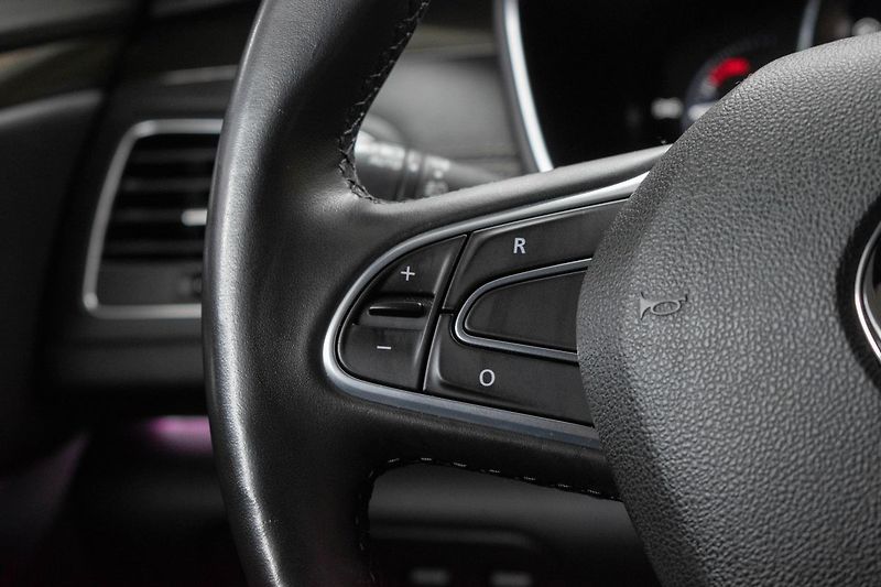 Renault Talisman 1.3 TCe AUTOMAT*KAMERA*MASÁŽ* - fotka 15 z 40