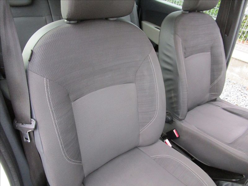 Dacia Lodgy 1.6i  Klima - fotka 17 z 36
