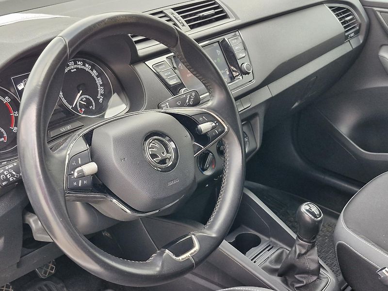 Škoda Fabia IIIF Tour Ambition 1,0 TSI  - fotka 6 z 6