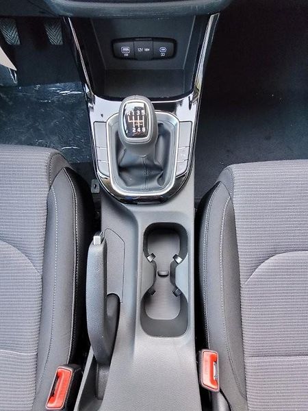 Hyundai i30 (2026) 1,0 T-GDI 85kW MT COMFORT  - fotka 21 z 27