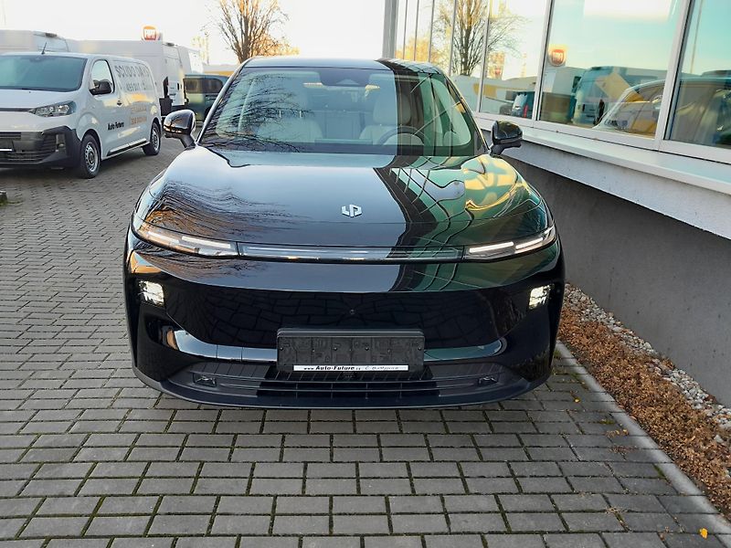 Leapmotor B10 (2025) Design 67kW EV - fotka 9 z 49