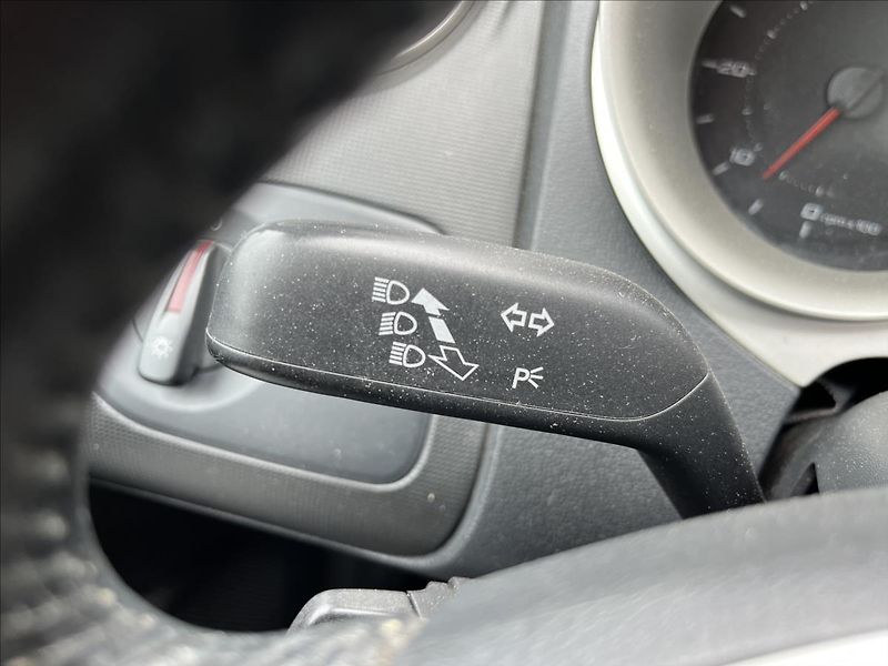 Seat Ibiza 1.6 TDi SPORT KLIMA  ROZVODY - fotka 22 z 31