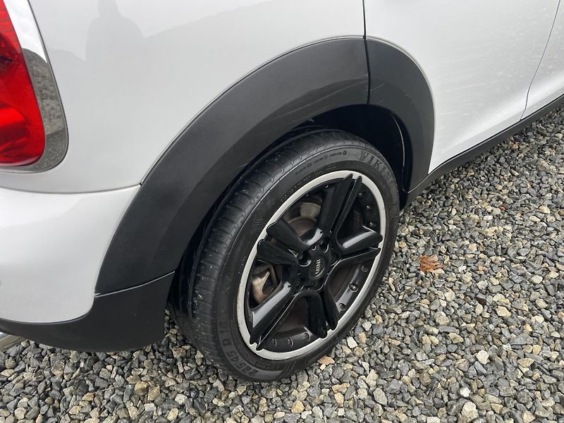 Mini Countryman 2.0SD 110PS COOPER D AUTOMAT!! - fotka 50 z 192