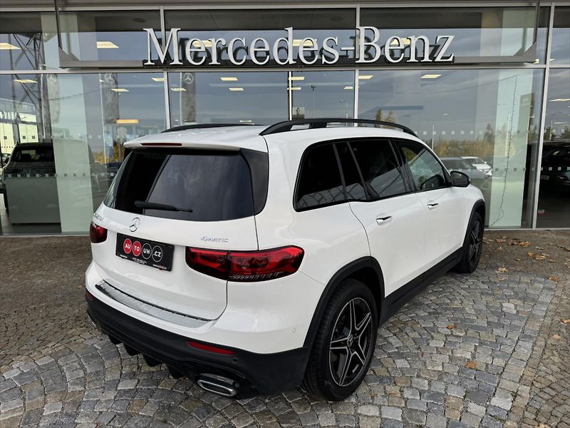 Mercedes-Benz GLB 200d 4MATIC AMG paket - fotka 24 z 33