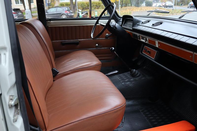 Fiat 124 1974 FIAT 124 SERIE III - fotka 46 z 50