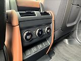 Land Rover Defender (2026) 110 V8 P540 OCTA SATIN* - náhled 41