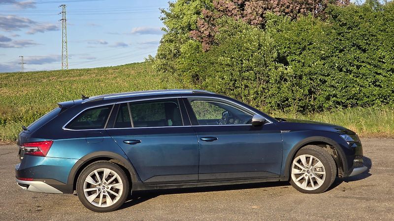 Škoda Superb (2022) Scout 2.0 TDi - fotka 14 z 32