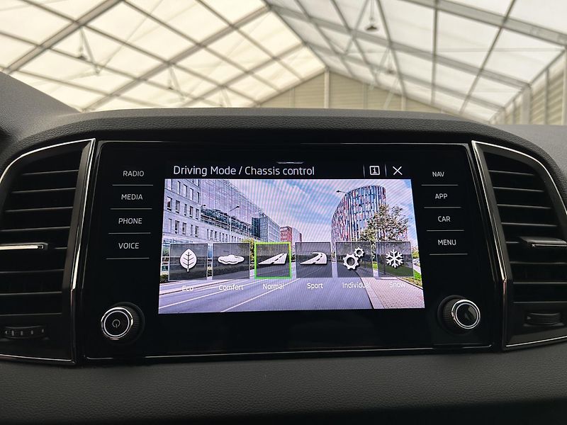 Škoda Karoq 2.0 TDI 4x4 Top selection - fotka 11 z 29