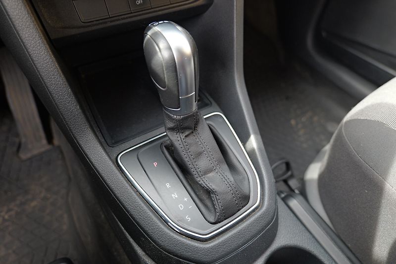 Volkswagen Caddy 1.4 TSi DSG Kam CarPlay Tažné - fotka 26 z 33