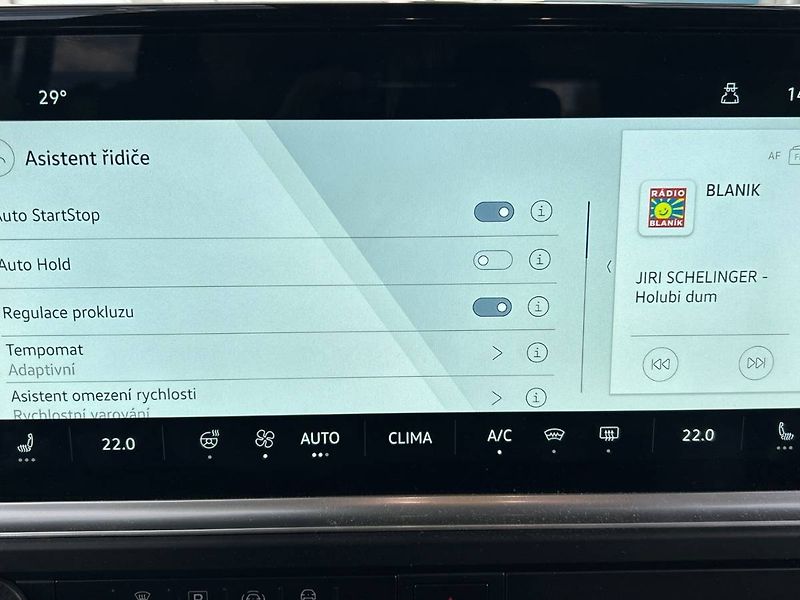 Volkswagen Caravelle (2025) 2.0 TDI 8AUT 4MOTION Style DR - fotka 17 z 34