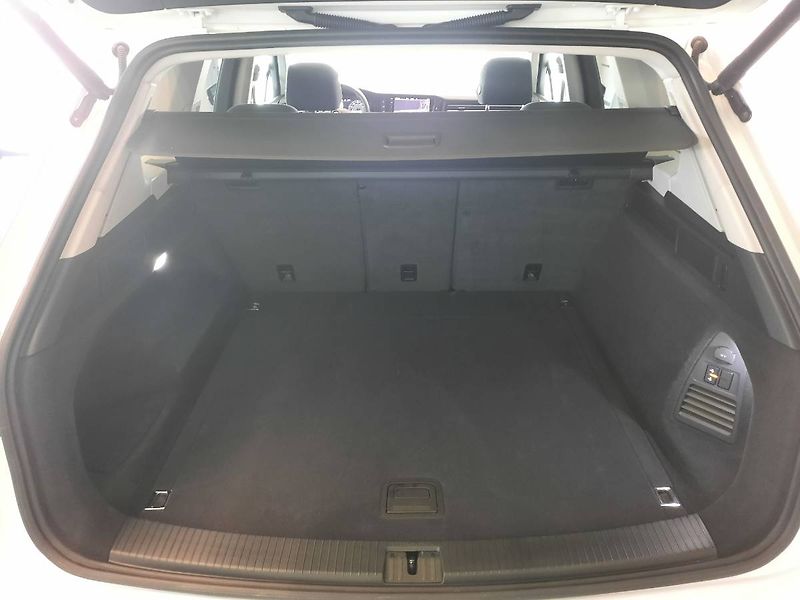 Volkswagen Touareg (2020) 3.0 TDI 4Motion (170kW/231k) T - fotka 22 z 27