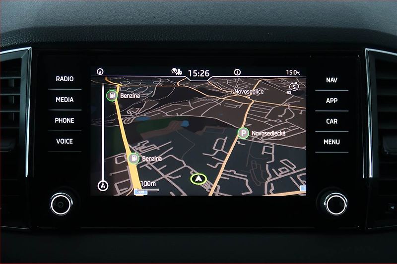 Škoda Karoq (2021) Style 1.5 TSI - fotka 13 z 20