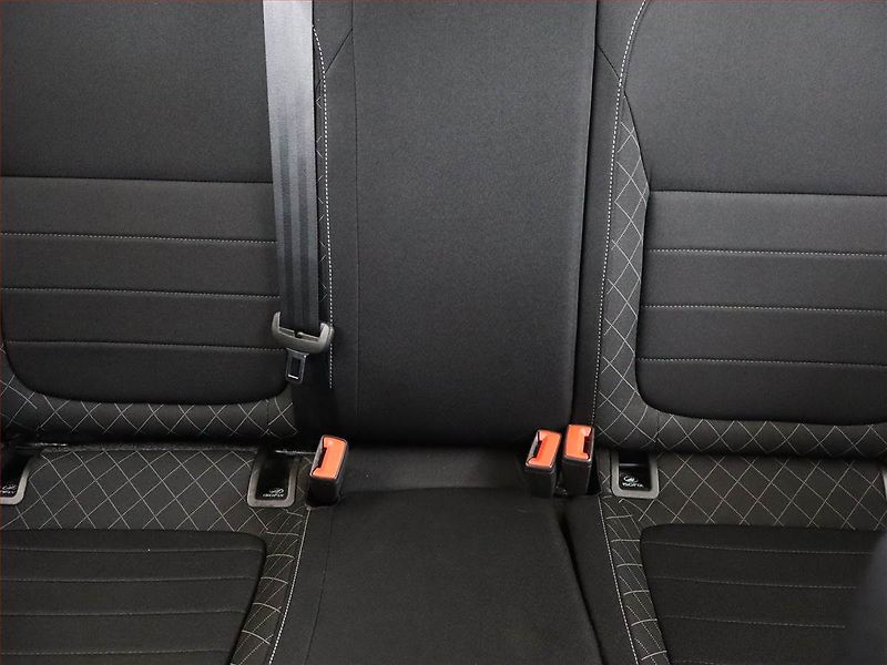 Škoda Fabia (2016) 1.2 TSI, Park. senzory - fotka 8 z 16