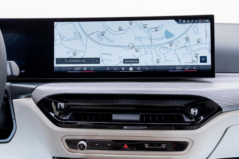 BMW Řada 3 řady 3 | 320d xDrive - fotka 9 z 13