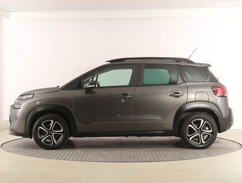 Citroën C3 Aircross (2022) Feel 1.2 PureTech, Serv.kniha - fotka 3 z 20