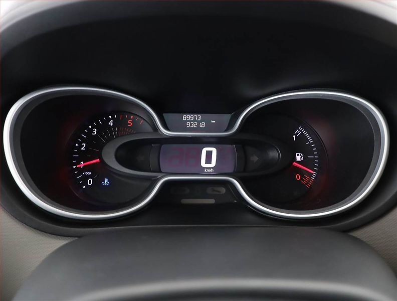 Renault Trafic (2017) 1.6 dCi, Bus, 8Míst, ČR, DPH - fotka 8 z 16