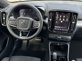Volvo XC40 (2026) ULTRA B4, 360°, PIXEL LED, BLA - náhled 21