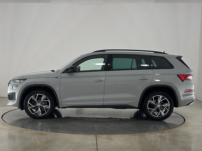 Škoda Kodiaq SportLine 4x4 DSG - fotka 3 z 29