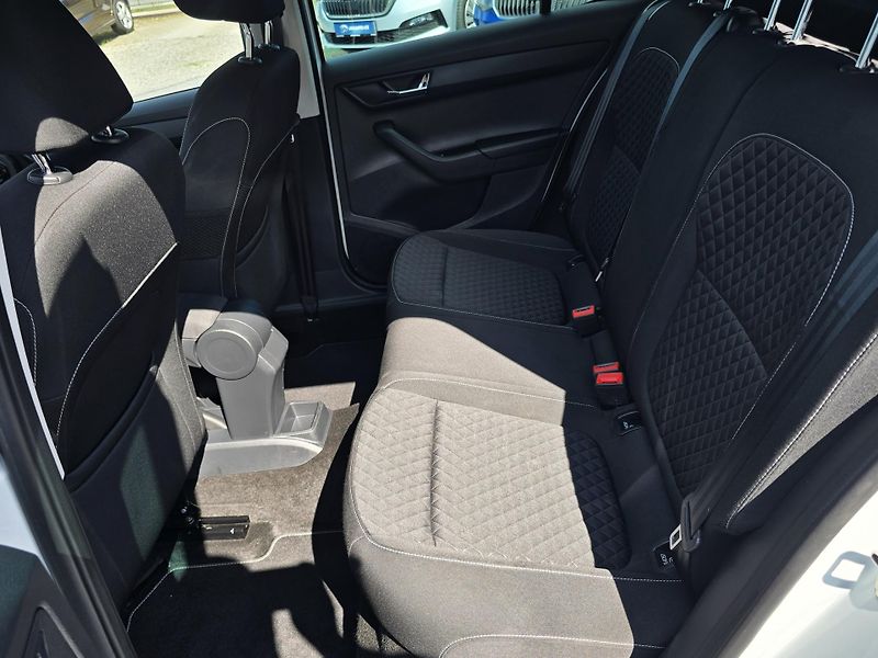 Škoda Fabia 1.2 TSI EDITION MAX VÝBAVA 1Ma - fotka 16 z 26