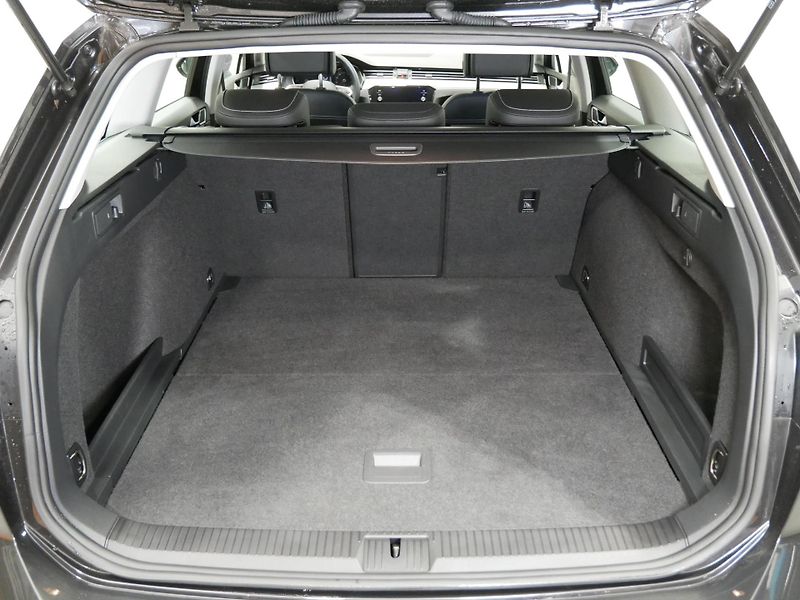 Volkswagen Passat - fotka 17 z 23
