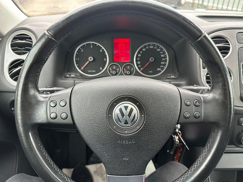 Volkswagen Tiguan (2009) 2.0Tdi 125kw 4x4 - fotka 16 z 30