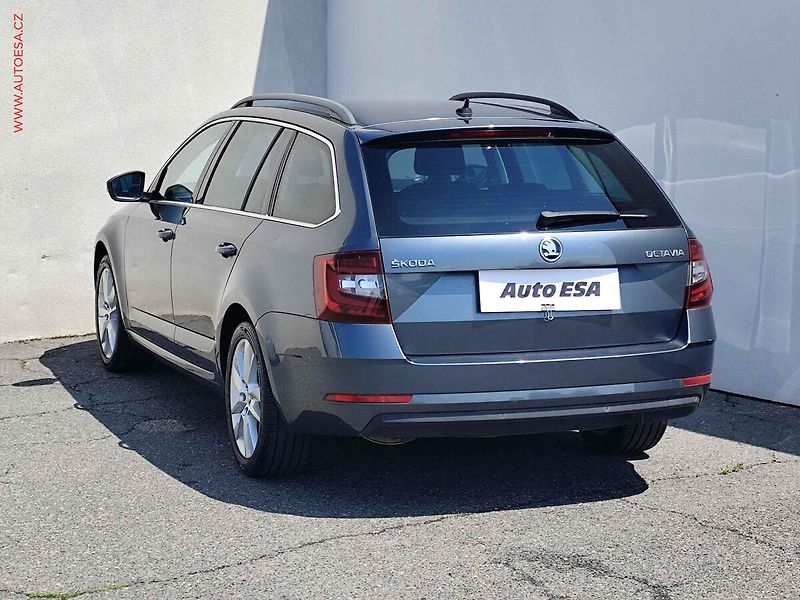 Škoda Octavia (2017) 2.0TDi, LED, navi - fotka 6 z 25