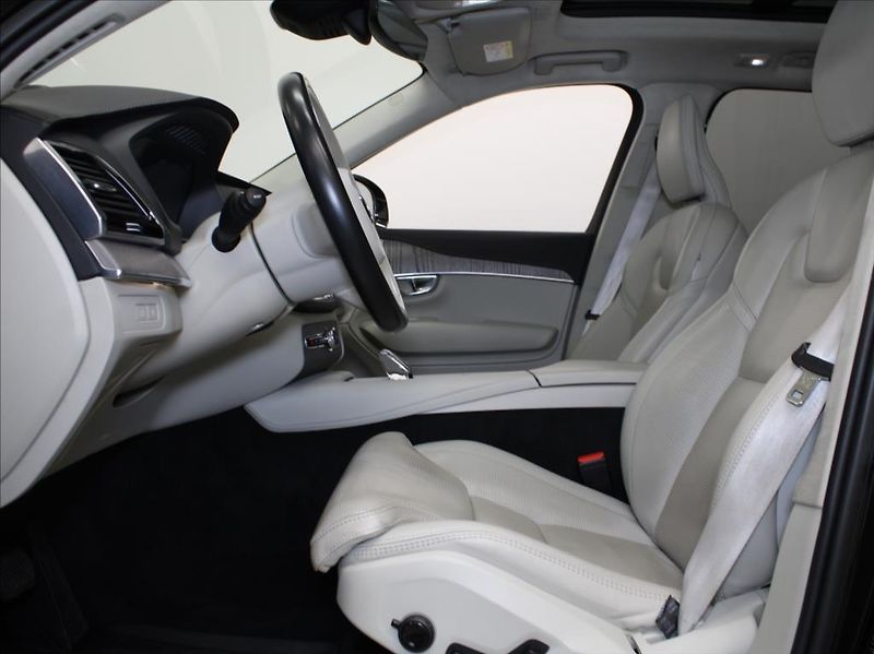 Volvo XC90 2,0 T8 Ultimate Bright B&W Vzd - fotka 6 z 25