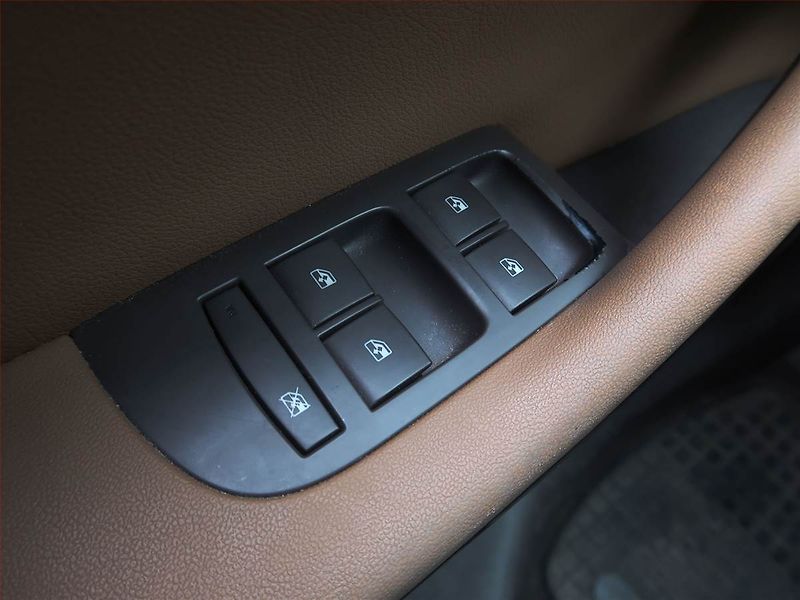 Opel Zafira (2016) 2.0 CDTI, 7 míst, Navi - fotka 18 z 18
