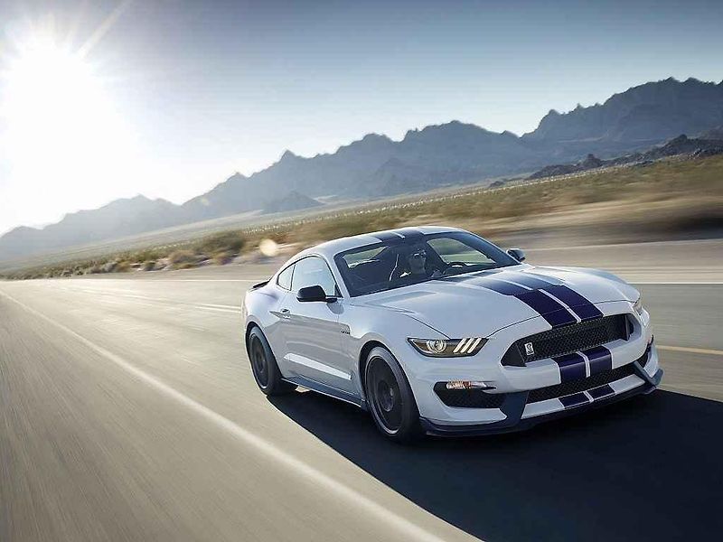 Shelby GT350 Mustang.