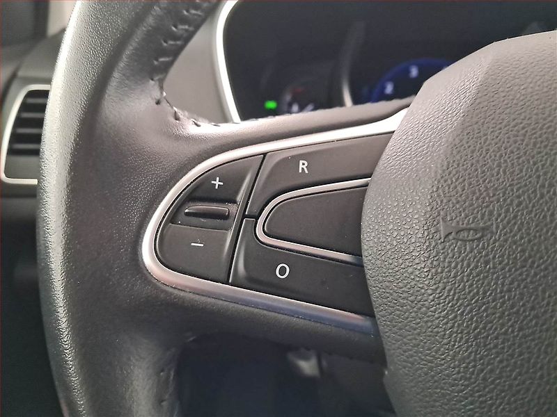 Renault Mégane (2019) 1.3 TCe, Navi, Tempomat - fotka 15 z 22