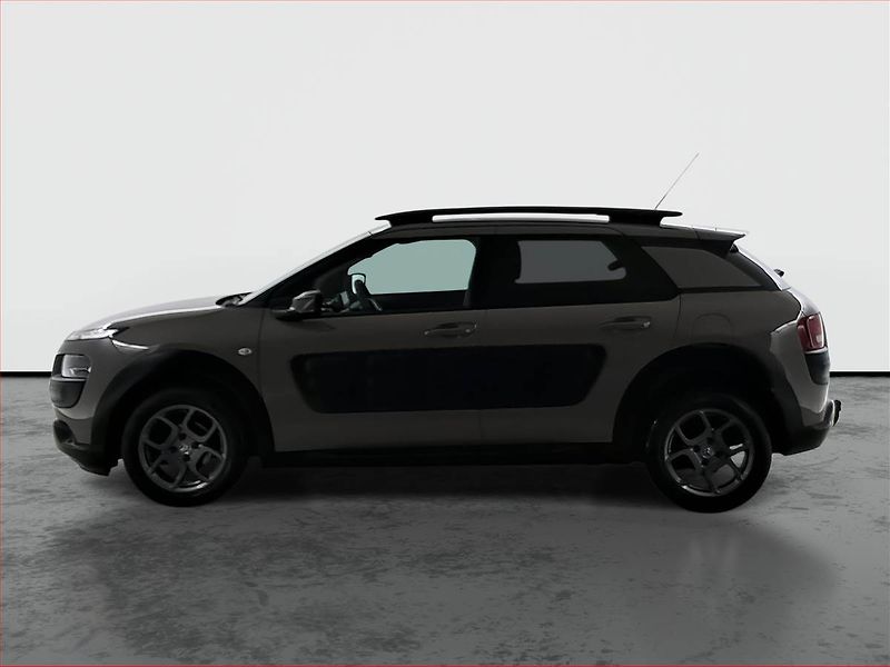Citroën C4 Cactus (2016) 1.6 BlueHDi, ČR,1.maj - fotka 3 z 18