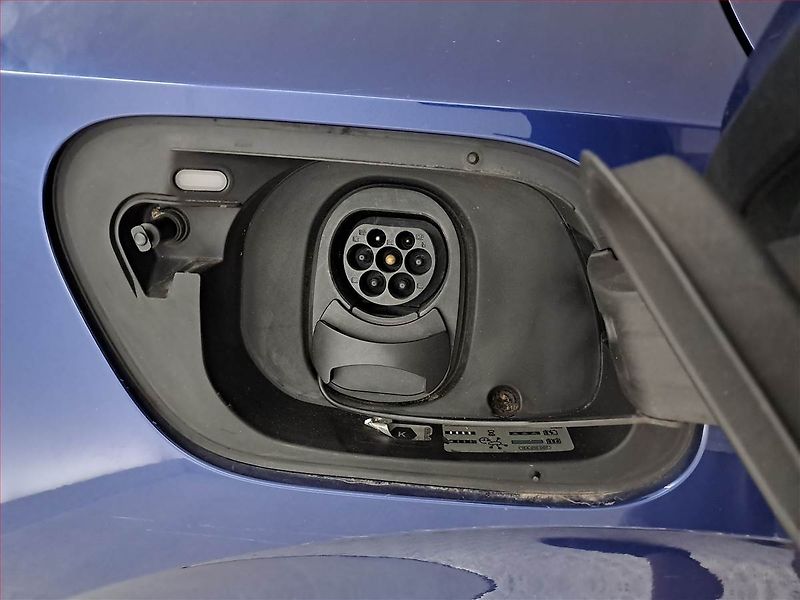 Volkswagen ID.4 (2020) 1st (82 kWh), SoH 92% - fotka 20 z 22