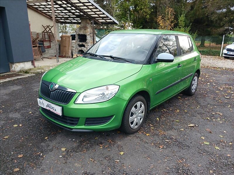 Škoda Fabia 1,2 1. MAJ. GARÁŽOVANÉ, TAŽNÉ - fotka 3 z 20