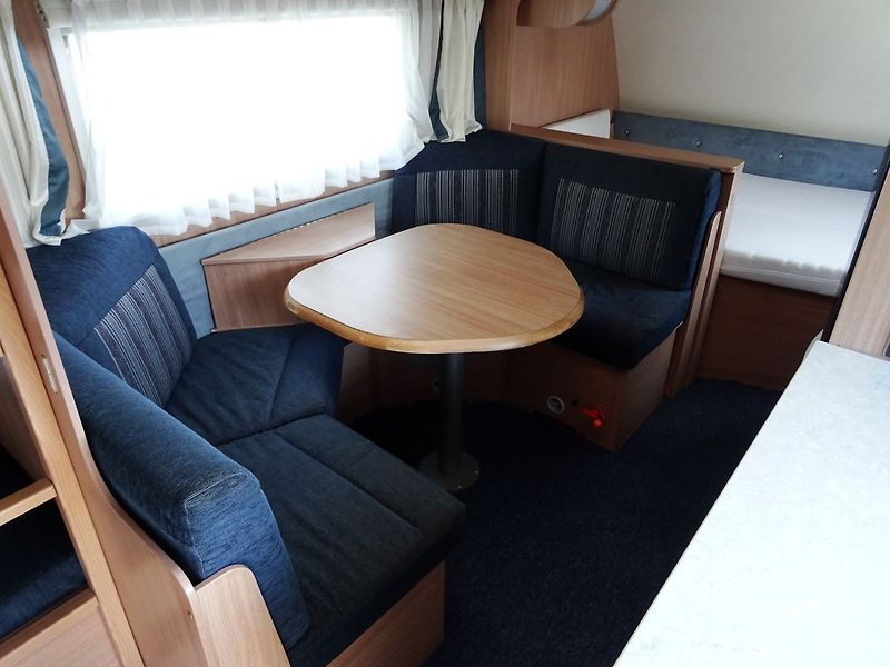 Knaus Südwind 550 FSK Mover 4xlůžko - fotka 9 z 35