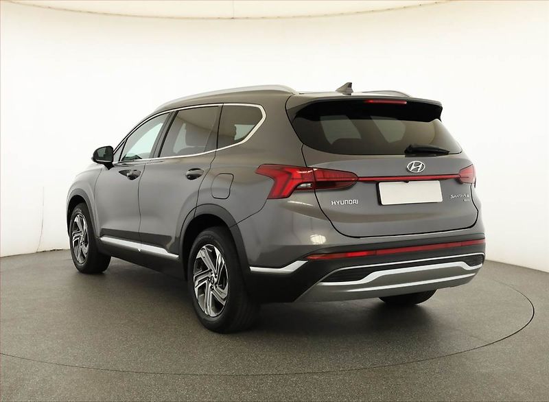 Hyundai Santa Fe (2023) 2.2 CRDi - fotka 4 z 16