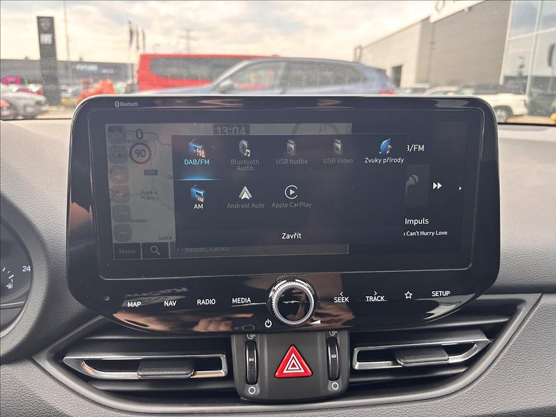 Hyundai i30 1,5 mHEV Family Smart 117kW - fotka 24 z 29