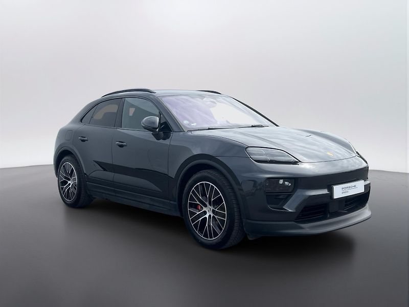 Porsche Macan 4s - fotka 4 z 26