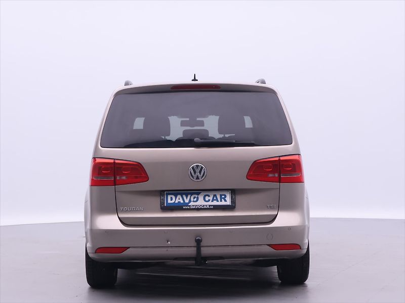 Volkswagen Touran 1,4 TSI 103kW DSG Match 1.Maj. - fotka 6 z 30