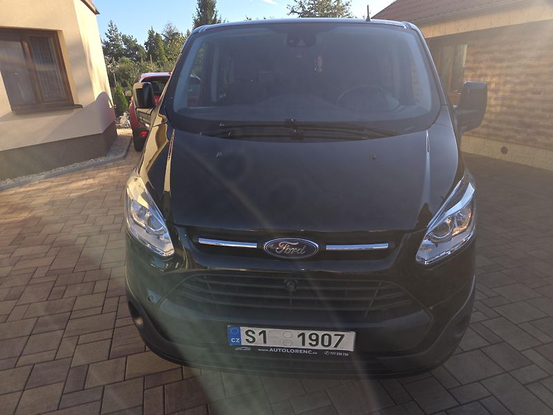 Ford Transit Custom 2.2TDCI L2 114kw 6míst - fotka 40 z 42