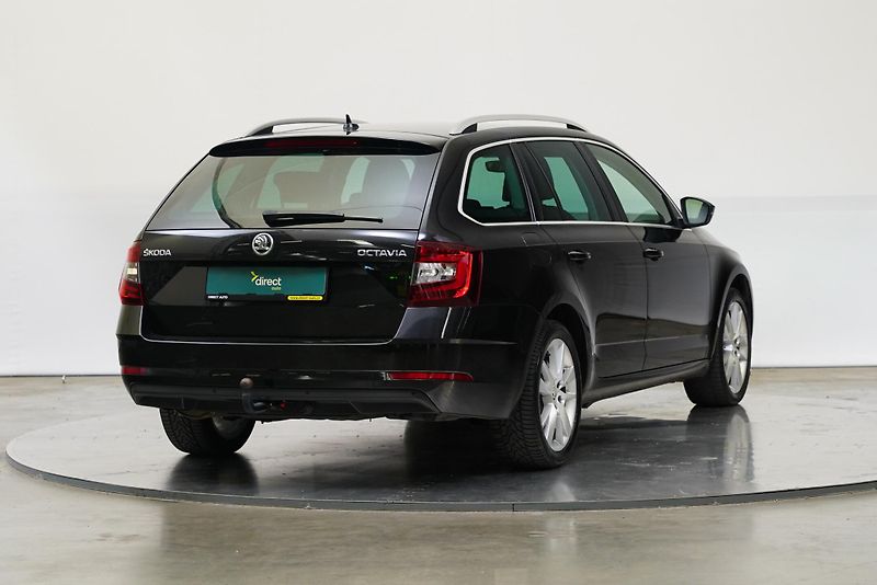 Škoda Octavia - fotka 2 z 30