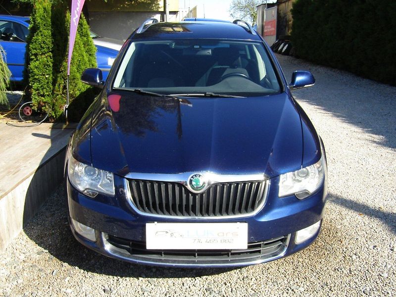 Škoda Superb (2011) 2.0 TDI CR 103kW - fotka 6 z 42