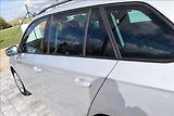 Škoda Fabia 1,0 MPI 55KW PO SERVISE VÝHŘEV - náhled 11