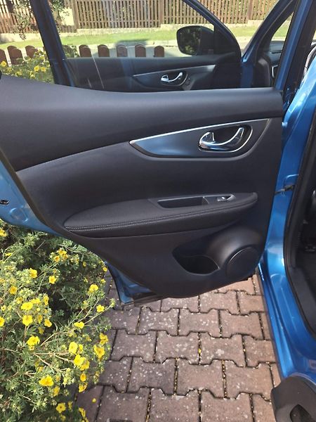 Nissan Qashqai (2018) Nová STK,1,6 benzín,N-connecta - fotka 22 z 25