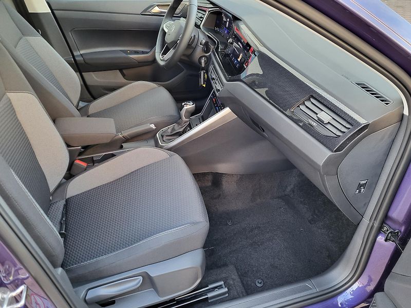 Volkswagen Polo (2025) People 1,0TSI 70kW 7DSG- nové - fotka 15 z 26