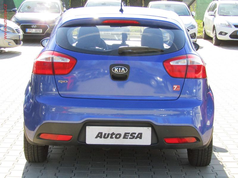 Kia Rio (2012) 1.25CVVT, ČR, AC, STK1/28 - fotka 5 z 15