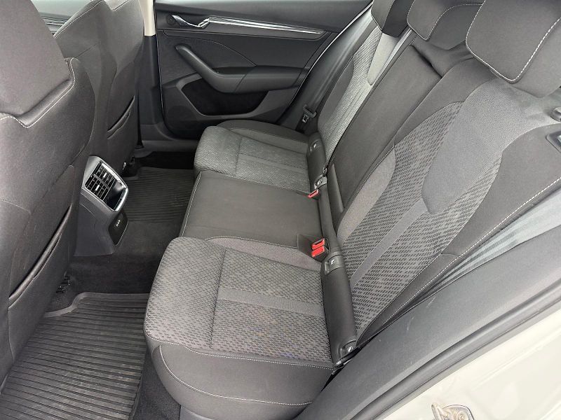 Škoda Octavia (2021) STYLE 1.5TSI 110kW CZ DPH - fotka 8 z 11