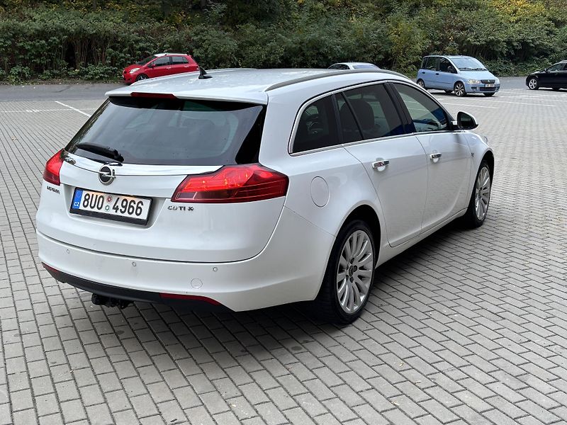 Opel Insignia (2011) 2.0 CDTI 4x4 tažné - fotka 5 z 18