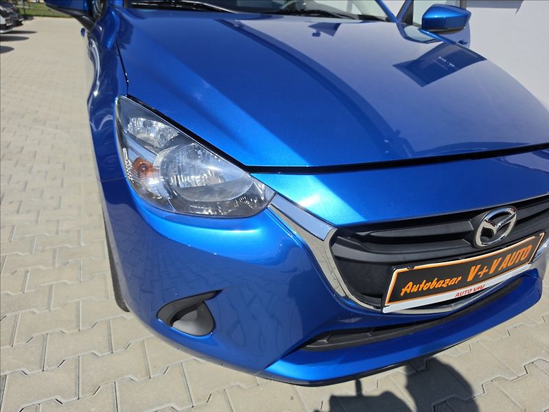 Mazda 2 1,5 Skyactiv G75 33tkm NAVI ST - fotka 41 z 43