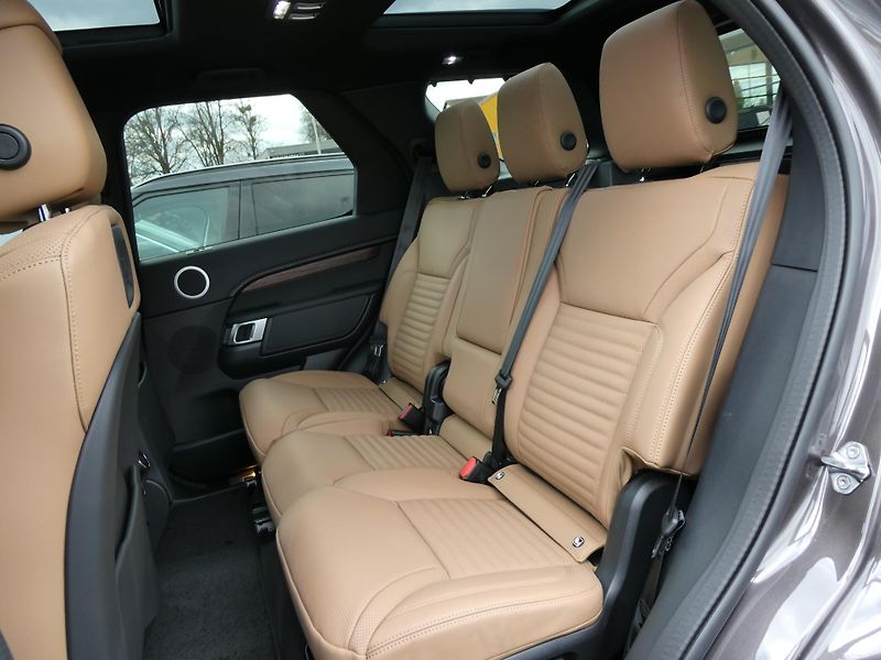 Land Rover Discovery (2026) 5 3,0  Dynamic HSE D350 - fotka 16 z 44