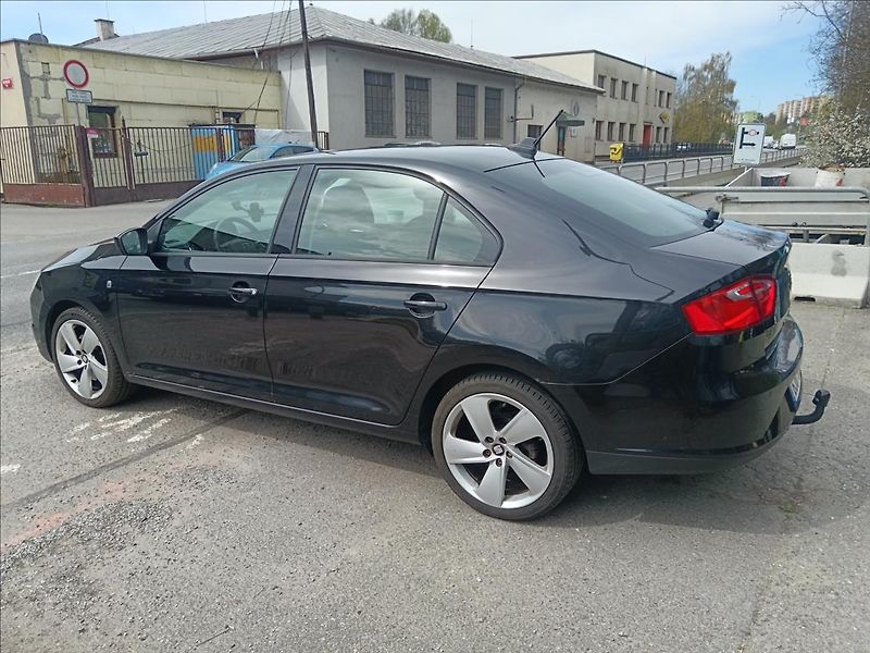 Seat Toledo 1,2 TSi - fotka 7 z 23